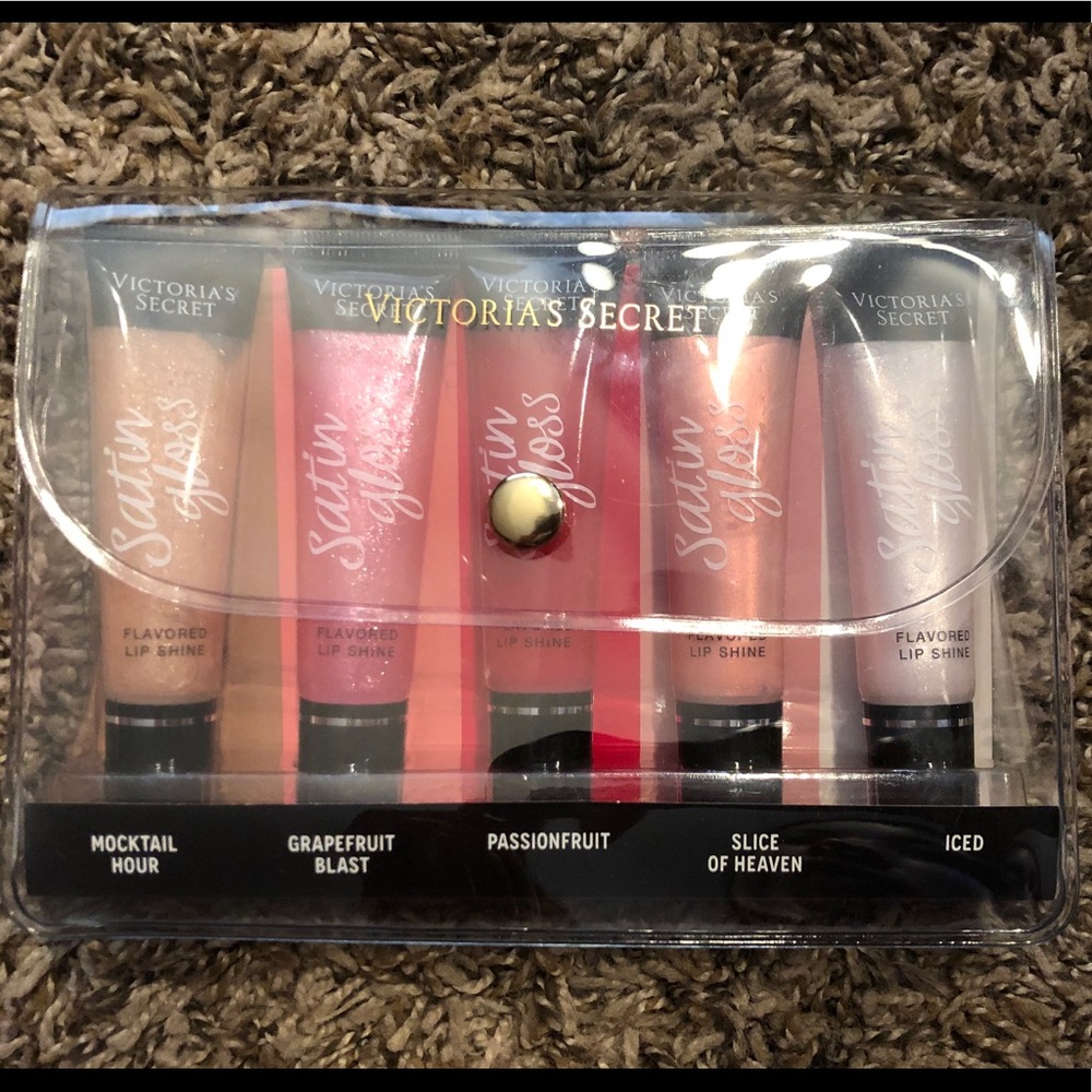 VS pack of satin lipglosses!